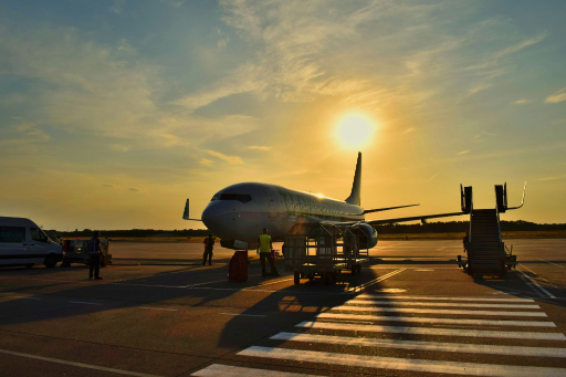 Upper Cars Limited Banbury Airport Transfers Medium